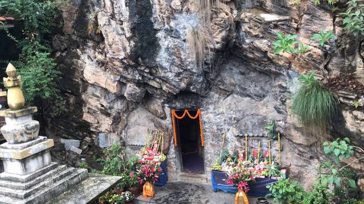 Gua Asura dan Vajrayogini Temple