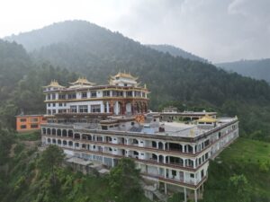 Biara Lama Gaun